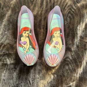 Mini Melissa little mermaid slip on (us 12)